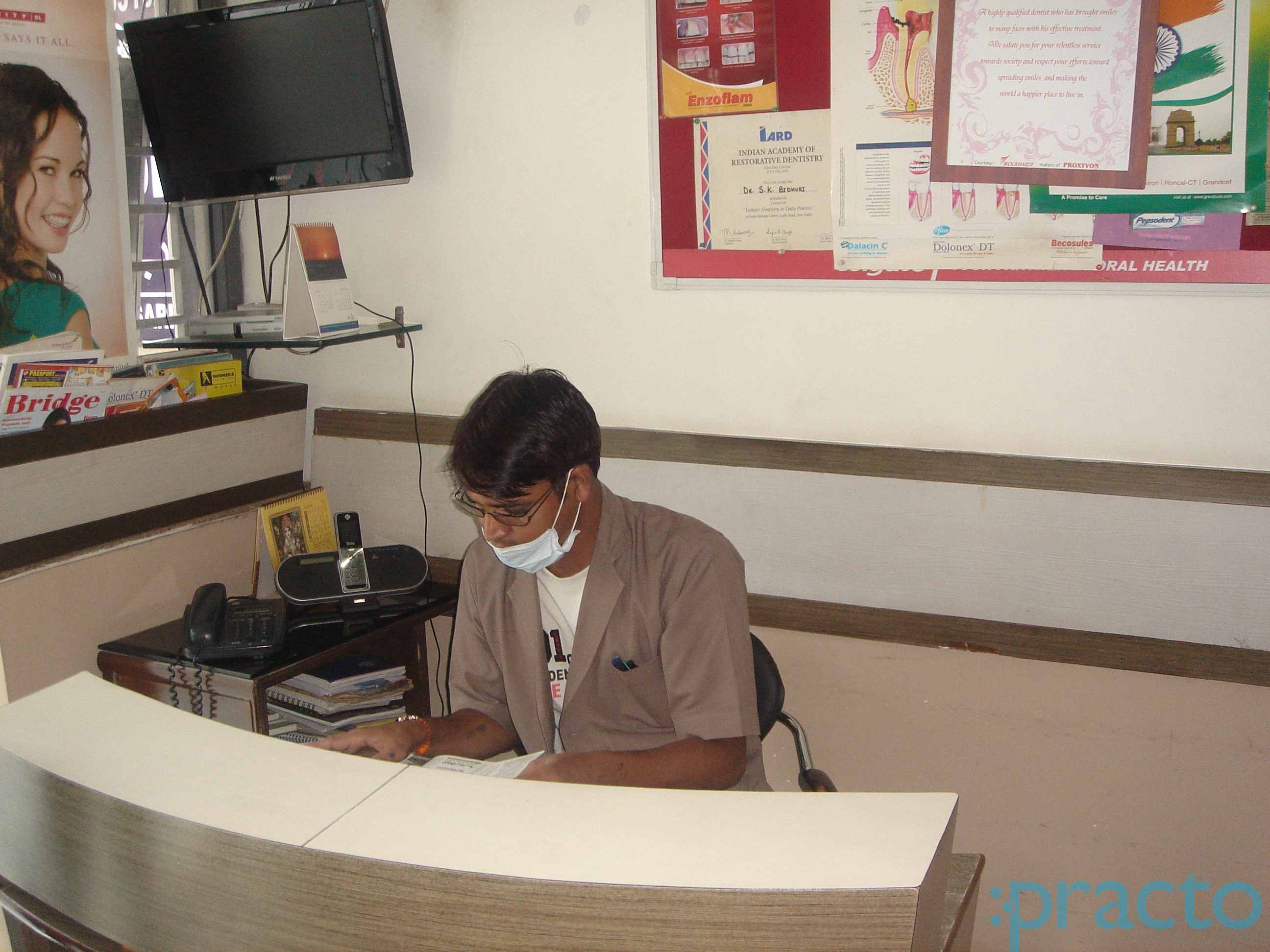 Bidhuri Dental Clinic Sarita Vihar Delhi