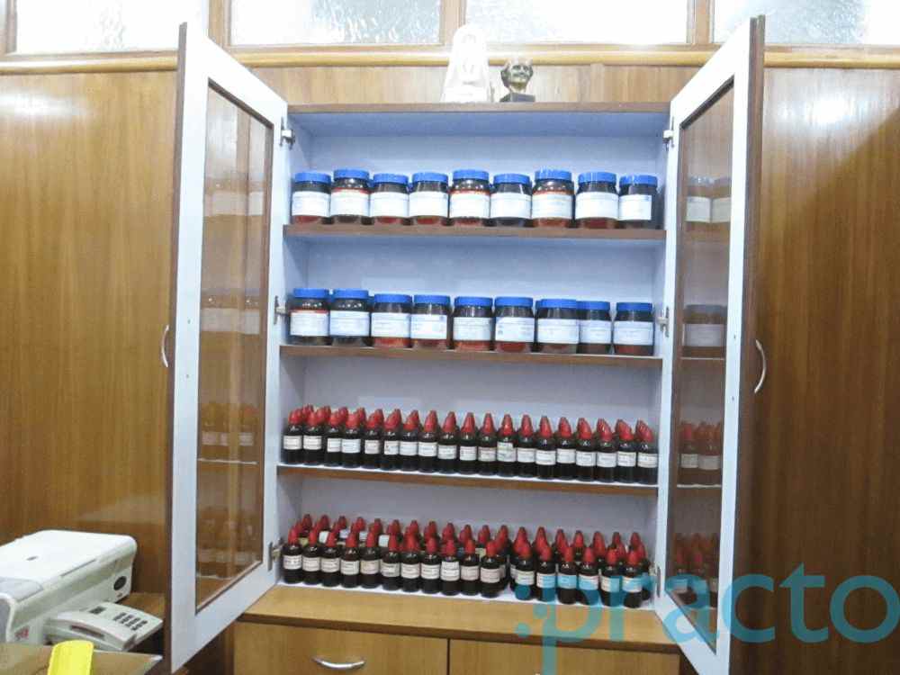 Vichitra Homeopathy & Yoga Clinic Sector 22 Noida