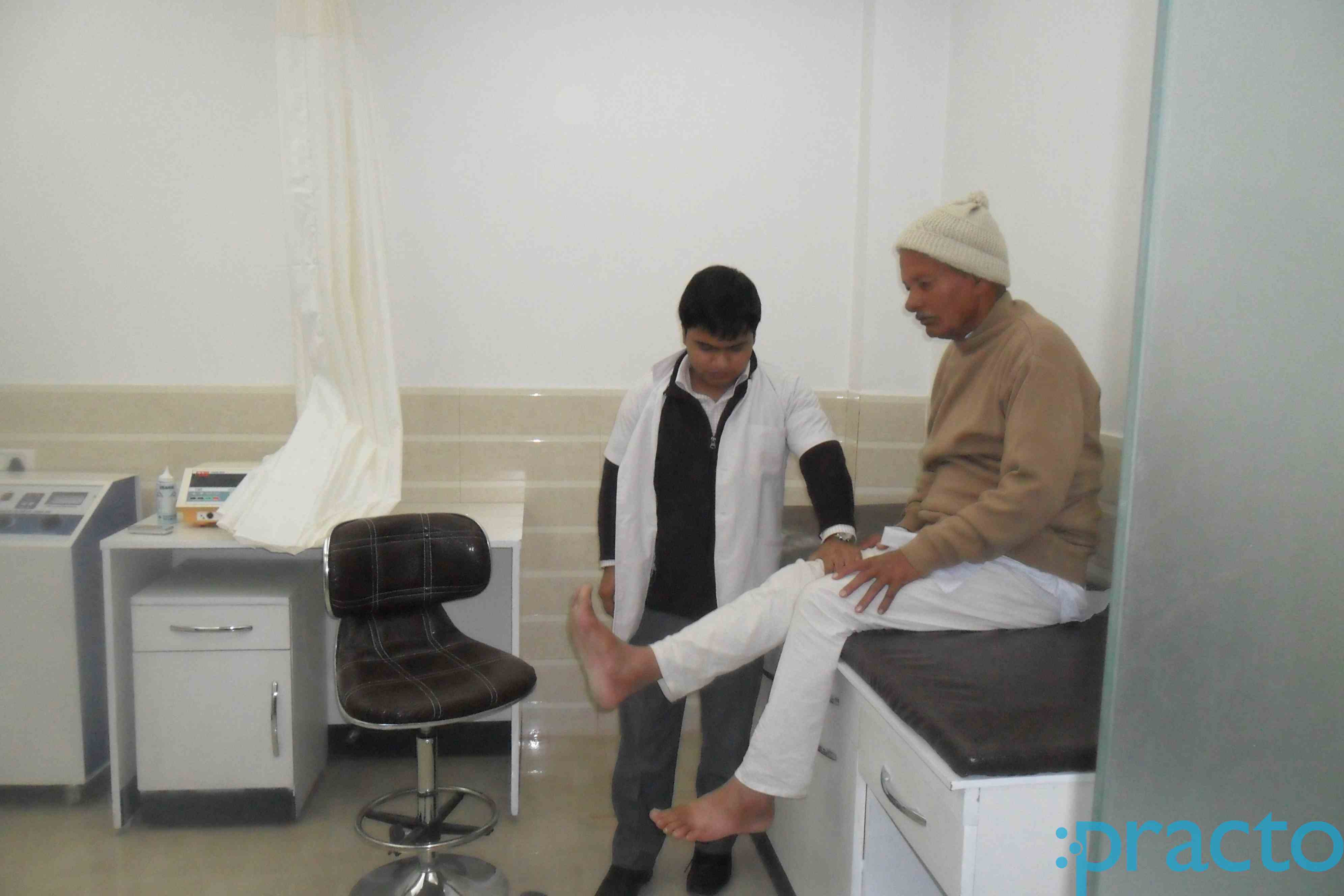 RX Clinic Ramesh Nagar Delhi