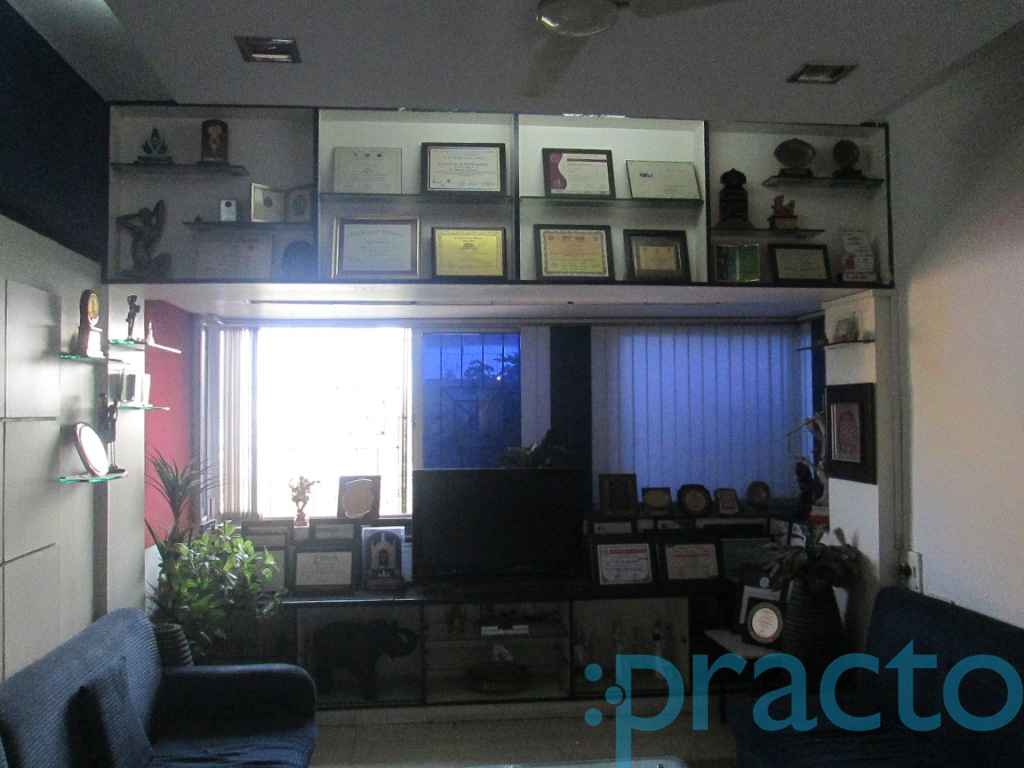 Reception at Uro Andrology Clinic Dhole Patil Road Pune